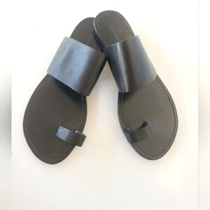 Tony Bianco Flats Thong Sandals Size 39 US 8 - 8.5